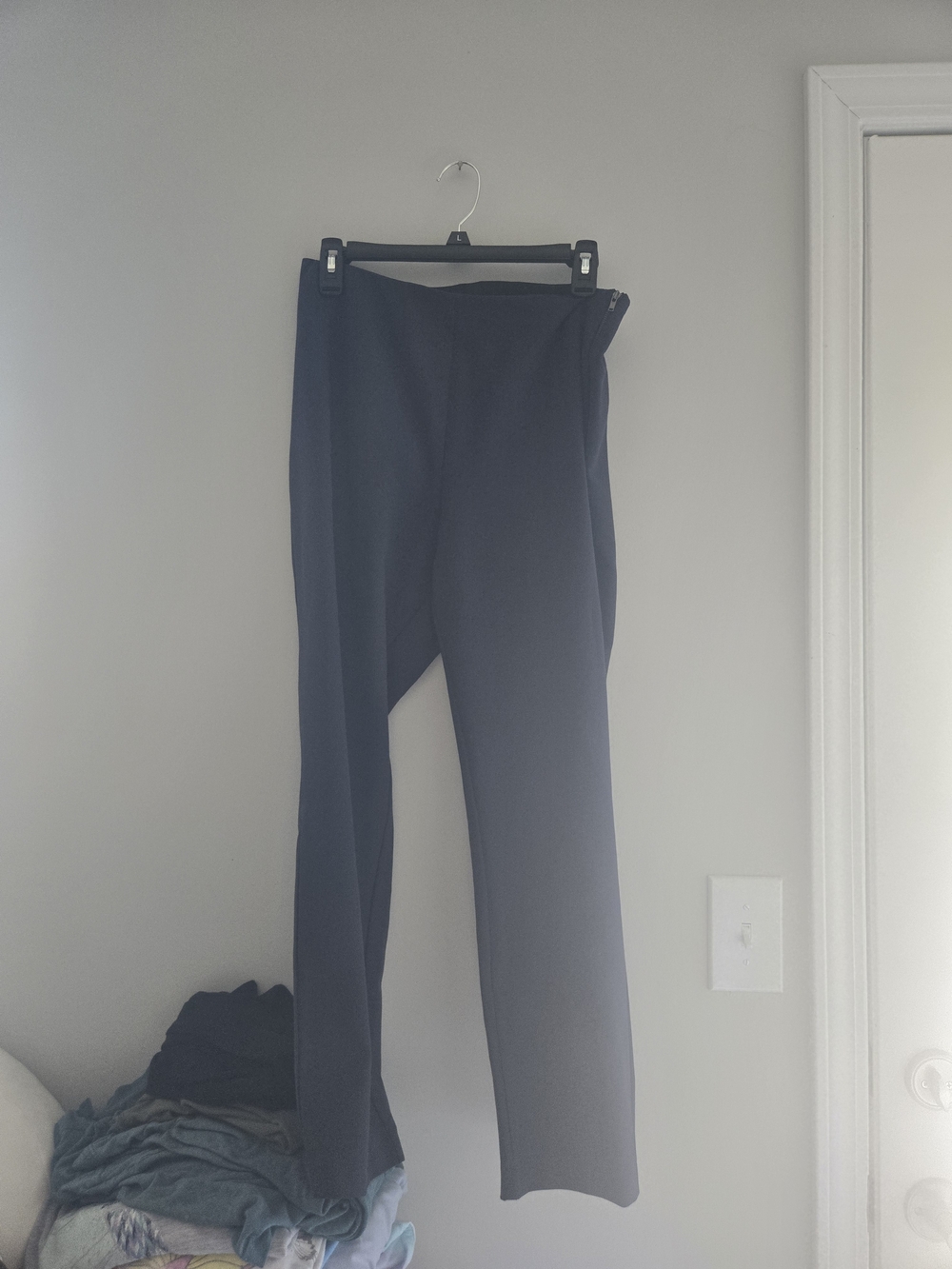 Nine West SIZE 8 Dark Navy Blue Stretch Skinny Dress Pants